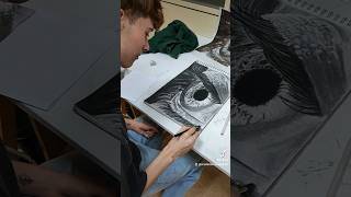 Borja dibuixant un ull a carbócarboncillo art artist ojo eye draw drawings artetorrent [upl. by Tarsus]