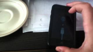 iPod Touch 2nd Gen  Stuck in Recovery ModeWont Restore [upl. by Alano]