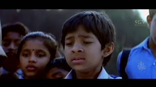 Master Kishan comes to Tharas House  Kannada Super Scenes  Care Of Footpath Kannada Movie [upl. by Ivar618]