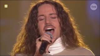 Michał Szpak Mizerna Cicha Wieczór kolęd z Krakowa [upl. by Anuayek407]