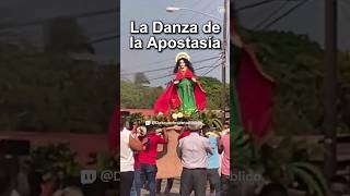 La Danza de la Apostasía Imágenes de Yeso en la Iglesia Católica [upl. by Aeriel43]