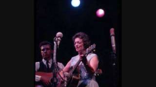 Wildwood Flower Maybelle Carter at madison square garden [upl. by Eelrebma119]