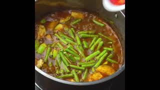 Southern Thai Style Fish Organs Sour Soup  Thai Recipe Cooking  Original Thai Food [upl. by Atsyrk670]