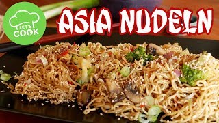 Gebratene Nudeln wie beim Asiaten 😍 schnell amp einfach asiatisch kochen  Lets Cook [upl. by Pontias]