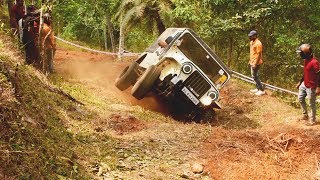 Kattappana Offroads Performing 4x4 Mud War kottakkal [upl. by Haslam]