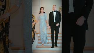 On the 17th March 2017 William amp Catherine attended a glittering black tie gala dinner in Paris [upl. by Oigolue]