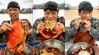 Chinese fishermen eat octopus Boston lobster scallops clams crabs razor clams conches [upl. by Eehc]