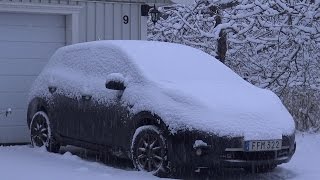 Winter driving with Nissan LEAF [upl. by Atikihc]