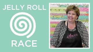 Make a Jelly Roll Race with Jenny Doan of Missouri Star Instructional Video [upl. by Jillian]