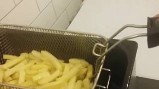 Frying Chips in a Sainsburys 3L Deep Fat Fryer [upl. by Flemings]