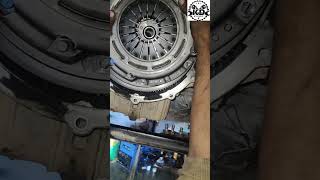 Mahindra tuv 300 clutch plate Kaise set Karen solution by KD workshop🧑‍🔧🛠️🚗 [upl. by Nivets177]