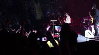 Foxboro Hot Tubs 311009  Manchester MEN Arena Stop Drop amp Roll  Mother Mary  Sally HD m8 [upl. by Amaris]