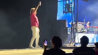 Sammy Hagar  Runaround 8324 Tinley Park IL 4K amp MV88 [upl. by Sualokin131]