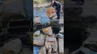 Flour grinding process with wood water runner Good tools and machinery can increase work efficiency [upl. by Niko868]