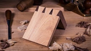 How to cut a DOVETAIL JOINT by HAND [upl. by Philine]