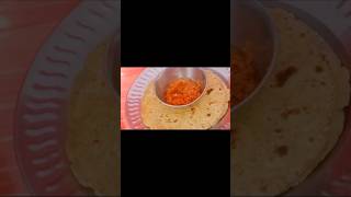 How to make besan ki roti  lahsun ki chutney [upl. by Maitilde]