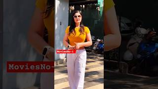 Zareena khan bollywood trending viralvideo love ytshorts youtubeshortsshortsnew viralshorts [upl. by Creedon29]