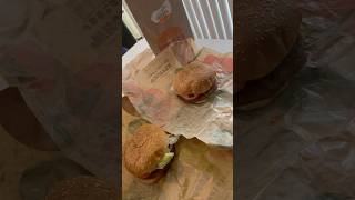 2 whoppers Burger King [upl. by Moht646]