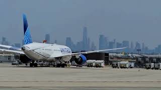 Landing at Newark Airport Skyline Views Included [upl. by Llerod]