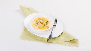 Antonio Carluccio’s reuzenravioli met verrassing – Allerhande [upl. by Ireva]