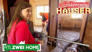 Einen Resthof für 30000 € renovieren  Part 1  Die Schnäppchenhäuser  RTLZWEI Home [upl. by Alliber155]