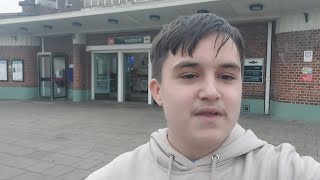 I went to Horsham Railway Station heres my review [upl. by Drahser714]