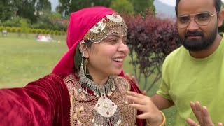 1st vlog from Kashmir srinagar ❤️ humara kashmiri look 👫😂  house Boat 🚤  shopping  vlog [upl. by Haisi]