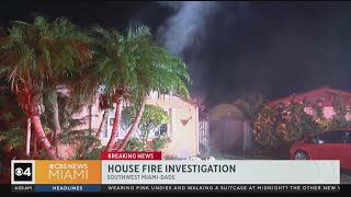 Neighbor saves SW Dade family from raging house fire [upl. by Federica17]