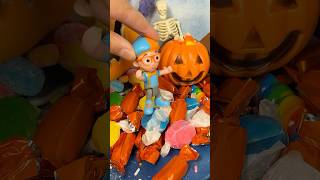 54321 Its HALLOWEEN 🎃 Count all of Blippis Candy 🍭 blippi shorts [upl. by Soni]