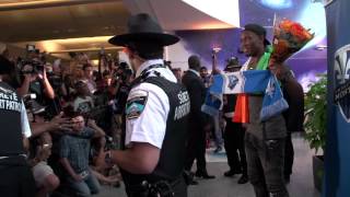 Didier Drogba débarque à Montréal  Drogbas arrival in Montreal [upl. by Demetris]