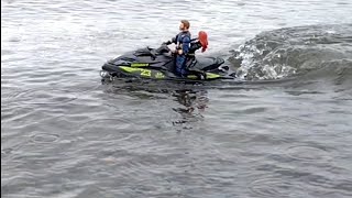 UDIRC INKFISH JETBOATJETSKI OUT OF BOX REVIEWTHOUGHTS AND FIRST RUN  udirc inkfish jetski [upl. by Anilat]