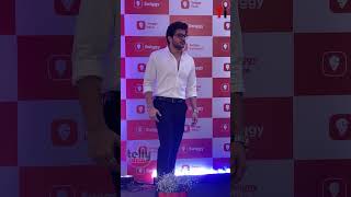 😎 ashishchanchlani Totally different look At Swiggy’s listing party swiggy shorts [upl. by Amej]