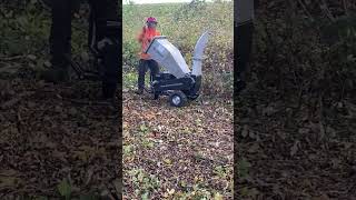 Jansen 1500e chipper drags in the branches hard [upl. by Gabey227]