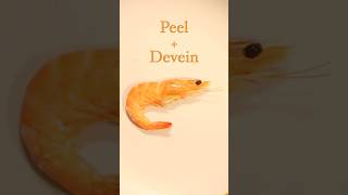 Peel amp Devein a prawn in seconds [upl. by Nairehs]