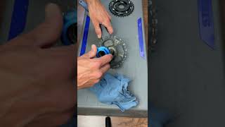 Instalar potenciómetro de araña en bielas Shimano  power2max shorts [upl. by Halilahk434]