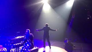 Walking onto the Stage in Montréal April 13 2019 Engelbert Humperdinck Live [upl. by Yelwah]