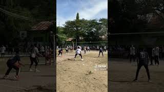 PORSENI  KELAS IPA 3 MELAWAN KELAS 11 A CABANG VOLLY  13 Desember 2024 [upl. by Anauqahs]