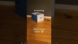 unboxing mikki mikrofoni hups whoops yrittäjänelämää tekniikanihmelapsi kyllätäätästä [upl. by Linn]