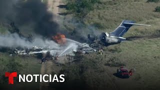 Imágenes en vivo del accidente de una aeronave con 21 personas a bordo cerca de Katy Texas [upl. by Fairweather]