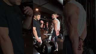 REACTION a mio fratello bodybuilding palestra fitness allenamento gym gymlife posing [upl. by Ciri]