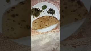 Ghar per banaen makki ki roti aur sarson ka saag recipe 🤤😍😋 shortvideoviral somethingneweveryday [upl. by Rozina]