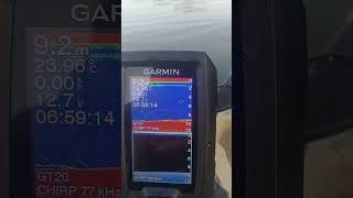 Sonar Garmin vivid 4cv jogando e vendo jogo sonar iron pescaria gerador fishing equipamento [upl. by Atsylac]