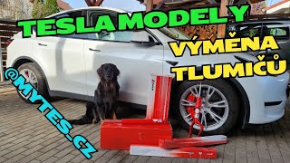 Tesla Model Y  výměna tlumičů tesla [upl. by Eolande15]