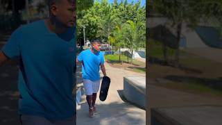 Skatista poser 🤣 skate skateboard humor skateboarding [upl. by Embry]