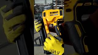 Presentazione Chiodatrice per Cemento DEWALT DCN890P2  COMMERCIALE BOSIO [upl. by Tedda591]