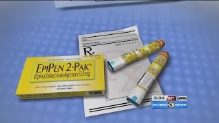 Experts say EpiPen cost is up close to 400 since 2007 [upl. by Murrah]