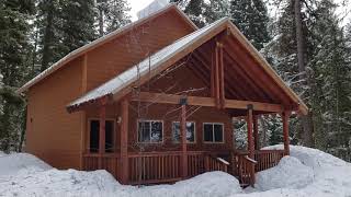 McCall Idaho Ponderosa State Park Elk Cabin Activity Barn and Snow Shoeing [upl. by Pitzer]