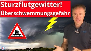 Sturzflutgewitter mit Überschwemmungs und Unwettergefahr [upl. by Suzan]