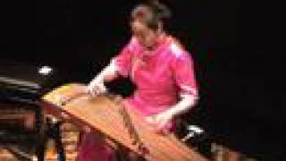 Chinese traditional music by Liu Fang on guzheng 古筝曲 寒鴉戲水 劉芳古箏獨奏 [upl. by Agnes]