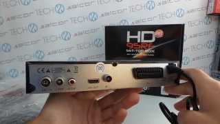 WayteQ HD95RF set top box kicsomagoló videó  Tech2hu [upl. by Ainahtan634]